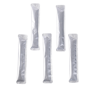 Mélange de friandises en bâton pour chats, barres crémeuses pour chats, collation liquide pour chats, collation humide de marque privée - Product Image 3