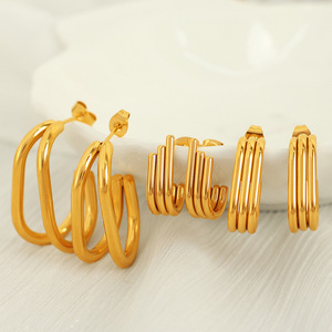 ต่างหูห่วงรูปตัวยูทรงเรขาคณิต โลหะผสมสังกะสี เครื่องประดับแฟชั่นสำหรับผู้หญิง ดีไซน์แบบติดหูรูปวงรี ต่างหูแบบเส้นหลายชั้น - Product Image 1