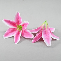 Têtes de fleurs artificielles modernes en soie faites à la main, motif lys tigre, pour décoration d'arche de mariage, couronne de Saint-Valentin et de Noël