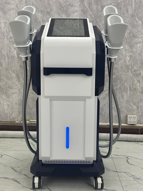 High Effective Vacuum Cryolipo with 4 Handles 6 Cartridges Cryo Therapy for the Face and Body Cool Sculpt Machine