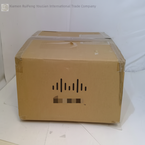 Commutateur réseau C9300L-48T-4X-WBRE 9300L, neuf, original, en stock, pour l'automatisation industrielle et la programmation PLC dédiée - Product Image 1