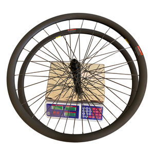 Vélo de route ultraléger 1140G, jantes de 25 mm de largeur, roues en carbone avec rayons en carbone, moyeu à tirage droit, roues de vélo tubeless - Product Image 3