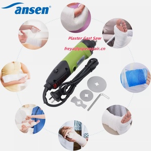 Coupeur de plâtre chirurgical orthopédique électrique médical de couleur verte et rouge - Product Image 3