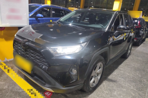 <span class=keywords><strong>RAV4</strong></span> d'occasion en bon état, 54 800 km, RAV <span class=keywords><strong>4</strong></span> <span class=keywords><strong>hybride</strong></span> E Plus 2021, version Pro E+, traction avant, 2 <span class=keywords><strong>roues</strong></span> <span class=keywords><strong>motrices</strong></span>, modèle 2021 - Product Image 2