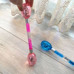 Juguetes clásicos de plástico coloridos de alta calidad para niños Bastón lleno de agua para actividades divertidas y favores de fiesta - Product Image 5