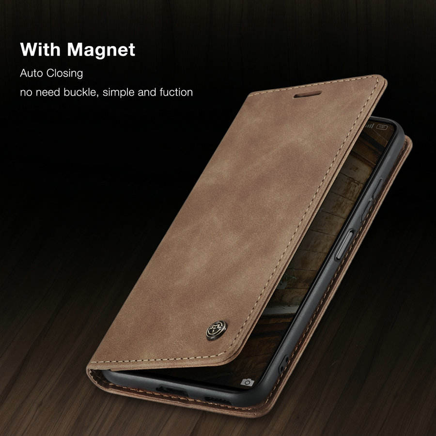 สีน้ำตาล