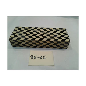 Boîtes en bois et en résine avec un design rectangulaire de luxe, boîtes en bois faites à la main pour le rangement, utilisées par les exportateurs - Product Image 1