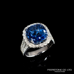 Vente en gros de bague en saphir bleu de Ceylan naturel de 8,22ct en or blanc 18 carats avec de grandes pierres précieuses pour les mariages certifiés GRS - Product Image 1