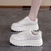 Chaussures décontractées pour femmes en PU, de haute qualité, vente en gros directe d'usine, chaussures décontractées de mode pour l'extérieur
