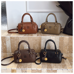 กระเป๋าสะพายไหล่แบบไขว้สำหรับสุภาพสตรีพร้อมสายสะพายไหล่เดี่ยวและซิปปิดด้านบน - กระเป๋าถือมีสไตล์สำหรับใส่ของ - Product Image 6