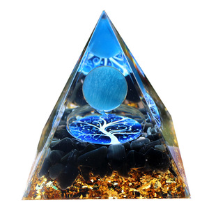 Pirámide de Cristal Kogiya, Decoración de Resina Epoxi, Adorno de Escritorio, Decoración del Hogar, Regalo, Impresión UV, Grabado Interno, Colección - Product Image 5