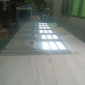 ไฟถนนโซลาร์เซลล์ลดราคา 1000 วัตต์ พร้อมไฟส่องสว่างแบบรวมในตัว  ไฟถนนโซลาร์เซลล์ออลอินวัน 500 วัตต์ - Product Image 6