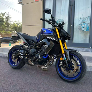 <span class=keywords><strong>Yamaha</strong></span> <span class=keywords><strong>MT</strong></span>-<span class=keywords><strong>09</strong></span> Hyper Naked - 890cc, Refrigeración Líquida, DOHC, 6 Velocidades con Embrague Asistido y Deslizante - Product Image 1