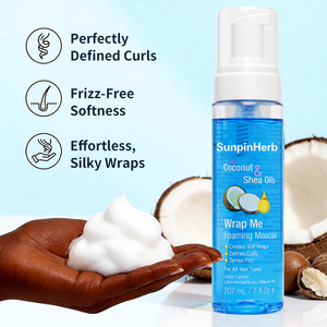 Mousse coiffante bio Strong Hold avec huiles de noix de coco et de karité, légère, facile à étaler, fini lisse pour les cheveux - Product Image 2