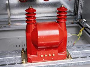 Высокоточная коробка распределения тока и напряжения для учета электроэнергии, класс защиты IP67, для использования в электросетях - Product Image 1
