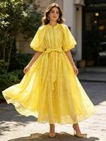 Nouvelle Robe Midi en Chiffon Ample à Col Rond et Manches Bulles, Broderie Florale Vintage, Boutonnage Simple, avec Ceinture Élégante – Collection Printemps-Été