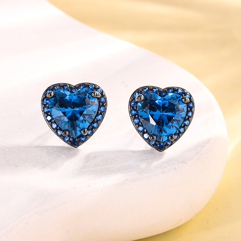 Clous d'oreilles en cristal pointu bleu or noir