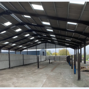 מודרני מסורתי טרומי מבנה פלדה טרומי מסגרת פרה עבור משק בקר חלב בנייה מהירה בית בקר - Product Image 5