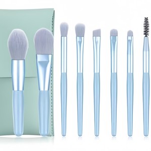 Mini juego de brochas de maquillaje profesional para cara y sombra de ojos, brochas para rubor angular de pelo sintético suave para principiantes, 8 Uds. - Product Image 2