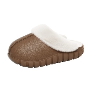 Chaussons d'<span class=keywords><strong>hiver</strong></span> chauds en EVA avec doublure polaire, semelle épaisse en EVA et talon entièrement fermé pour femmes et hommes - Product Image 1