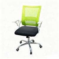 Chaise de bureau ergonomique en maille respirante, réglable en hauteur, pivotante et avec base fixe, ou chaise visiteur avec accoudoirs en option et base à patins.