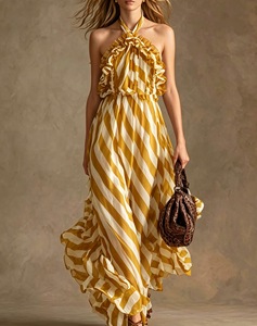 Vestido Largo Premium para Mujer, Nuevo Modelo de Verano, Elegante, con Estampado de Rayas Diagonales, Cuello Halter, Volantes, Sin Mangas, Estilo Fluido - Product Image 6