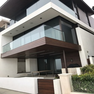 Balaustre di lusso & corrimano Villa <span class=keywords><strong>balcone</strong></span> Glasgelander Parapetto in vetrino <span class=keywords><strong>balcone</strong></span> ringhiera in alluminio U Channel ringhiere - Product Image 5