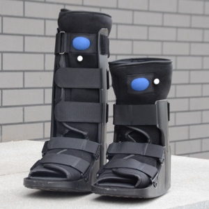 Nouvelle conception de botte de marche en mousse plastique consommable pour l'immobilisation de la cheville et du pied, favorisant la cicatrisation, protection pour le bandage - Product Image 1