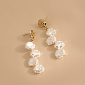 Pendientes de perlas irregulares a la moda, pendientes largos de gota para mujer, pendientes de lujo ligeros con sentido fresco de <span class=keywords><strong>humedad</strong></span> - Product Image 5