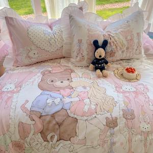 Ropa de <span class=keywords><strong>cama</strong></span> para niños Linda caricatura impresa Rosa edredón funda de edredón de encaje sábanas de algodón juego de <span class=keywords><strong>cama</strong></span> de cuatro piezas en Stock - Product Image 4