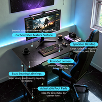 Bureau de jeu en forme de Z noir avec plateau en fibre de carbone pour le jeu et le travail