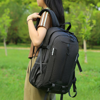 Sac à dos unisexe léger en polyester pliable multifonction de grande capacité pour les sports de plein air camping voyage court pour la randonnée