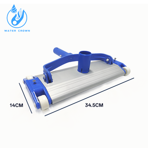 Tête d'aspirateur pour <span class=keywords><strong>piscine</strong></span> Water Crown, poignée en acier inoxydable, utilisation facile, matériau plastique durable, compatible avec les piscines standard, couleur bleue. - Product Image 3