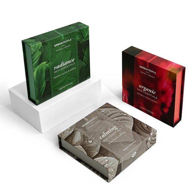 Free Sample Magnetic Gift Box Paper Packaging Box for Skincare Cosmetic Gift