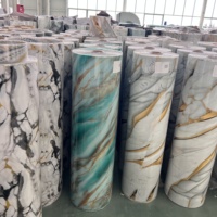 Autocollants de carrelage mural en marbre auto-adhésifs en mousse 3d de cuisine et salle de bain imperméables de qualité supérieure pour éplucher et coller du papier peint