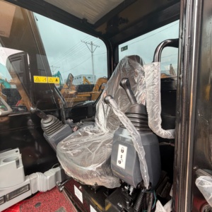 รถขุดไฮดรอลิก Caterpillar 307 มือสองคุณภาพสูง 7 ตัน พร้อมเกียร์มิตซูบิชิ ปั๊ม มอเตอร์ แบริ่ง รุ่นปี 2021 นำเข้าจากญี่ปุ่น - Product Image 5