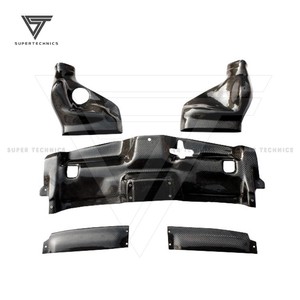 Couvercle de moteur en fibre de carbone pour Mercedes Benz Classe C W204 Amg <span class=keywords><strong>C63</strong></span> de 2008 à 2010 - Product Image 1