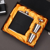 Coffret Cadeau Gourde Isotherme en Acier Inoxydable 8oz, Gourde à Whisky Enveloppée de Bois et de Cuir PU avec Verres à Shot et Entonnoir pour Homme