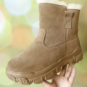 Botas de Nieve para Hombre, Color Marrón Oscuro, Media Caña, Forro Grueso de Piel de Oveja, Cálidas, Antideslizantes e Impermeables para Exteriores - Product Image 3