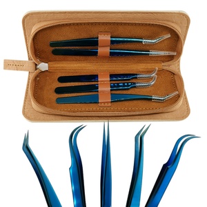 Pinzas de Titanio Mate para Pestañas Personalizadas con Logotipo Personalizado Pinky Leem, Pinzas de Pestañas Bonitas y Personalizadas para Mujer - Product Image 1