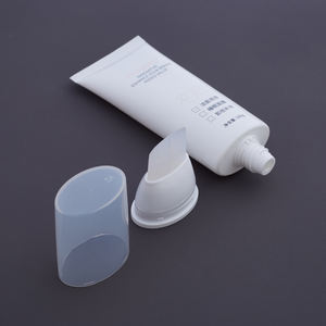 Masque facial personnalisé pour les soins de la peau, tube en silicone à presser avec tête en gel de silice et bouchon en plastique - Product Image 5