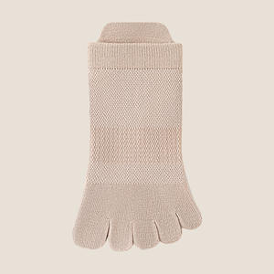 Chaussettes en coton de haute qualité de couleur unie pour filles avec 5 orteils Chaussettes à cinq doigts avec logo personnalisé pour femmes - Product Image 6
