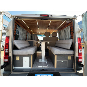 Mini Caravana IVECO de 4 Ruedas, 5MT, Autocaravana Pequeña de Lujo en Venta - Product Image 1