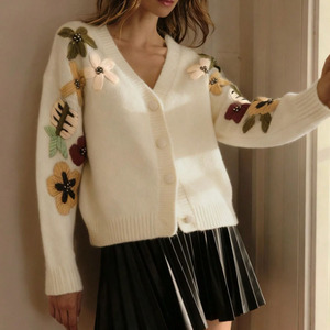 Cardigan da <span class=keywords><strong>Donna</strong></span> Personalizzato con Motivo Floreale a Maniche Lunghe, Design Ricamato, Stile Casual - Product Image 4