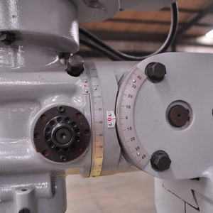 Fresatrice di Precisione Verticale X6332C con Funzione Automatica, Corsa Asse X di 800mm, Capacità di Carico Tavolo 200kg - Product Image 5