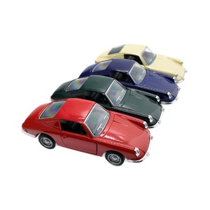 Modelo de Coche Clásico Vintage con Puertas Abatibles - Product Image 2