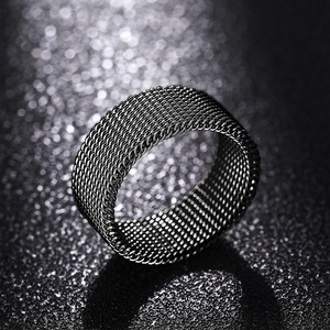 Bague géométrique en acier inoxydable Dj074, bague moderne unisexe, bijou tendance, bande en métal simple pour homme et femme - Product Image 3