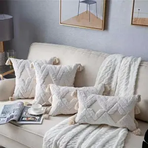 Nhà Máy Trực Tiếp Bông Tufted Vuông Ném Gối Sofa Trang Trí Gối Bao Gồm Với Thêu Bán Buôn Vải Đệm Bao Gồm