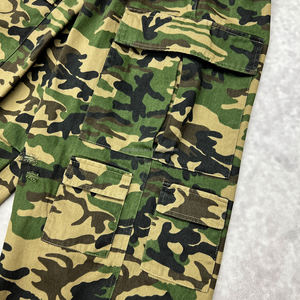 Short d'été en coton imprimé bords bruts oversize Bermuda Designer Shorts Hommes Streetwear personnalisé Camo Cargo Shorts - Product Image 4