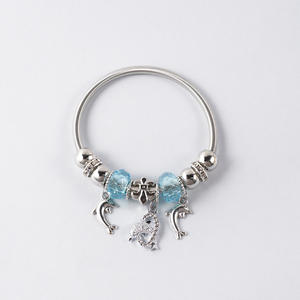 Fashion <strong>Korean</strong> Crystal Adjustable Starfish <strong>Charm</strong> Cuff Lucky Beaded Bracelet Bangle Women - Product Image 4